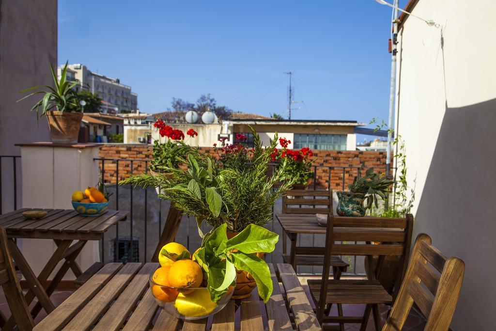 Hotel Casa Mediterraneo Taormina Exterior foto